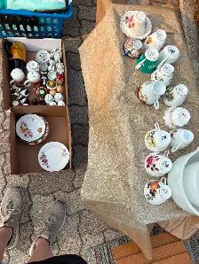 14 sets of tea cup and saucers