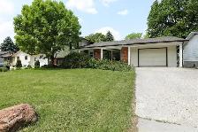 3 Bed, 2 Bath Home in Steinbach