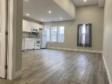 Spacious 2 bedroom apartment located in upscale neighbourhood