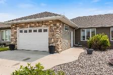 15 Brighton Lane, Steinbach