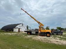 1987 Ford F800 Boomtruck