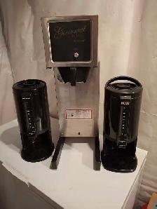 Commercial coffee maker