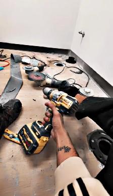 Looking for work. I am a renovator from 1year.