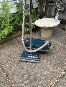 canister Vacuum