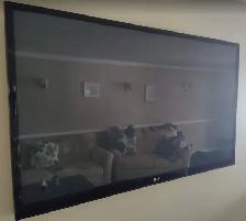 LG 60' PLASMA TV great Condition
