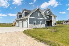 242 Calla Drive, Grande Pointe