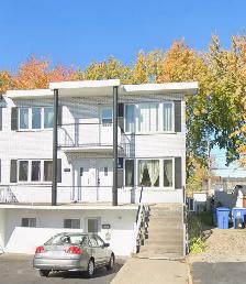 5 1/2 availble in Brossard !
