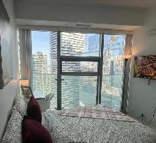 PRIVATE ROOM FOR RENT IN DOWNTOWN TORONTO FOR $1,3000/Month