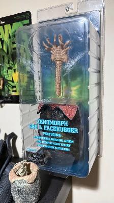 Aliens NECA figures NEW