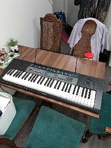 Casio Keyboard CTK-2550 piano