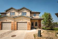3 Bedroom, 3.5 Bathroom Townhouse with attached Garage