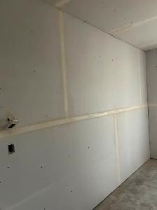Drywall taper