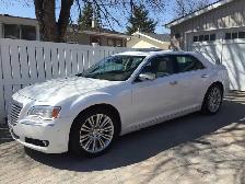 2011 Chrysler 300 Limited Luxury Package