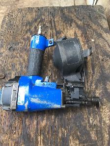 CRISP-AIR PNEUMATIC ROOFING AIR NAILER