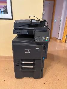 Kyocera taskalfa 3051ci printer photocopier scanner
