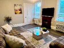 3 Beds Apartment for Rent (1 Parking Free)