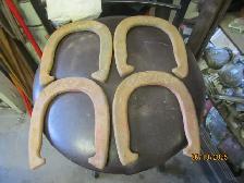 OLD DOUBLE RINGER OFFICIAL HORSESHOE GAME SET $40 COTTAGE GAME