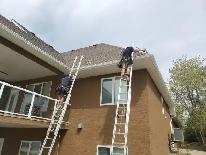 EAVESTROUGH INSTALLERS WANTED