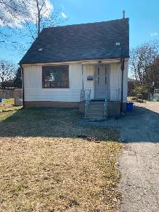 House for rent in Ancaster