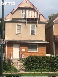 West End - 7 unit licensed income property.