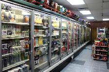 Caissier de dépanneur au Centre-Ville