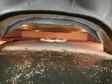 pizza maker