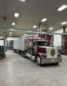 class 1 flatdeck driver