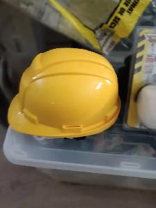 P/T or F/T Cash $20/hr.$3200/m. Residential reno work.no exp