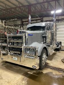 Class 1 Fluid haulers needed!