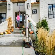 HIRING 200$/DAY WINDOW CLEANING POSITION