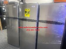 FRIGIDAIRE 7.5 CUFT FRIDGE AND FREZEER BOXING DAY SALE