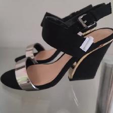 Brand new Stylish shoes Size 8.5