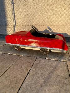 1950's Garton Kidillac Pedal Car, body and metal in great cond