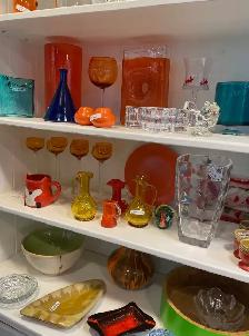 Friendly Front Desk Face Wanted!