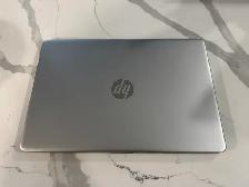 HP Laptop - Intel i3, 8GB RAM and 250GB SSD