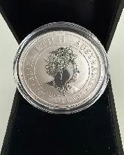 One (1) ounce platinum bullion coin in St. Andrews