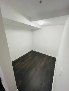 FURNISHED PRIVATE ROOM AVAILABLE IN NORTHYORK , SCARBOROUGH