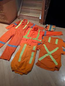 Size LARGE Construction Safety Clothing Lot