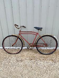 Vintage Antique Men's Double Twin top tube bicycle. Cadet