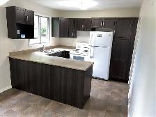 3 Bedroom Townhouse - Windsor Park - $1945