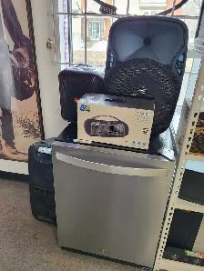 speakers and guitar amps