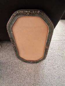 antique oval photo frame