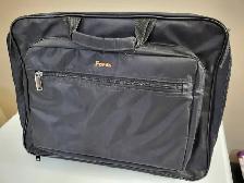 Laptop Briefcase / Computer Bag – Great Condition