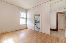 309 Sherbrook, 1 bedroom