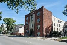 370 Stradbrook Avenue - Studio Suite (Type B) Apartment for Rent