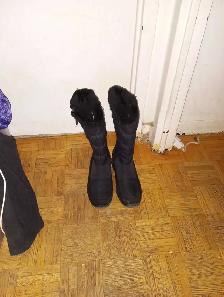 Ladies warm winter boot pair