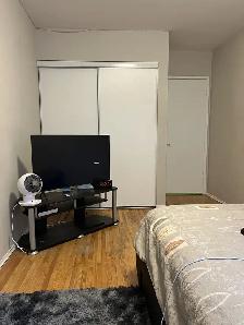 A room in 2 bedroom for rent