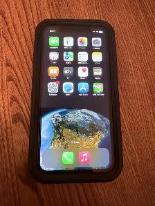 Apple iPhone 11 XR 64 GB