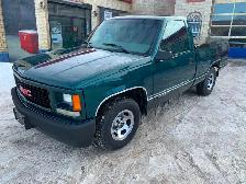 1998 GMC 1500 Regular Cab, Short Box, 2 WD 350 V8 Automatic