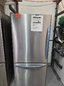✨30' KitchenAid Stainless Steel Bottom Freezer✨